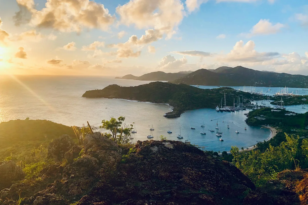 Antigua and Barbuda — a landmark view